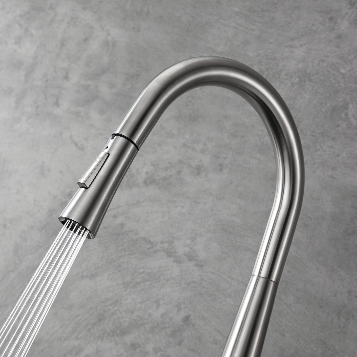Elegant Kitchen Faucet - 16" Magnetic sprayer