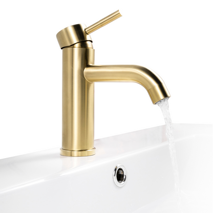 Round Faucet includes pop up drain with overflow