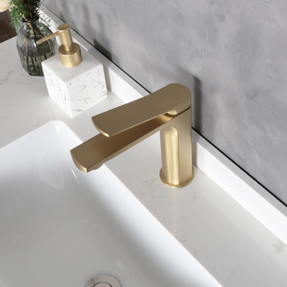 Elegant Vanity Faucet - Pop up drain with overflow included